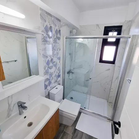 Apartment Beachwave Blue Larnaka